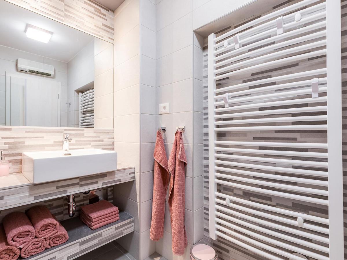 Porec Twins Apartment Екстериор снимка